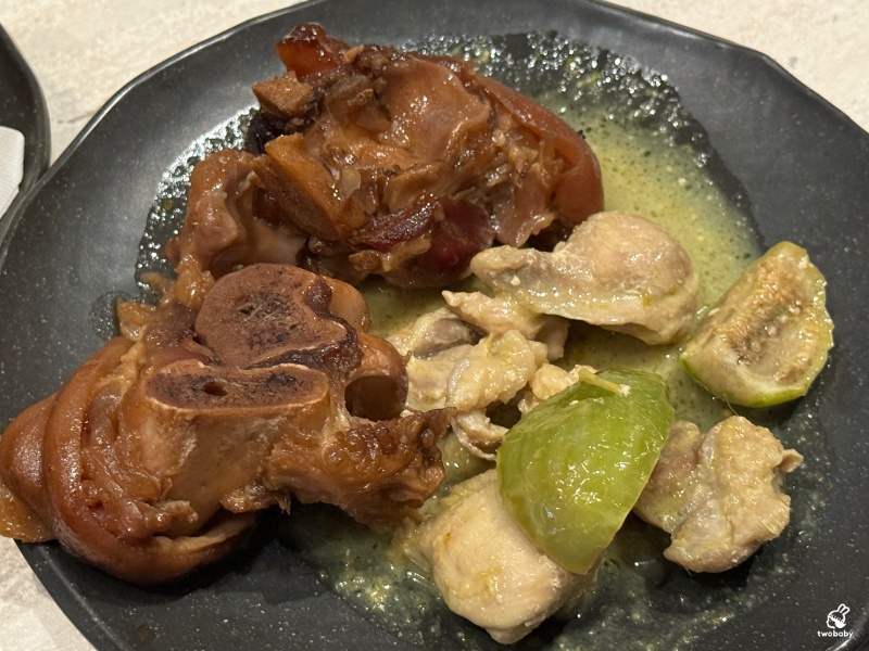 板橋泰式吃到飽推薦｜Pikul初泰新板傑仕堡門市 下午茶只要699元 爽吃超過50道經典泰式料理 還有現做舒芙蕾太幸福啦！ @兔貝比的菲比尋嚐