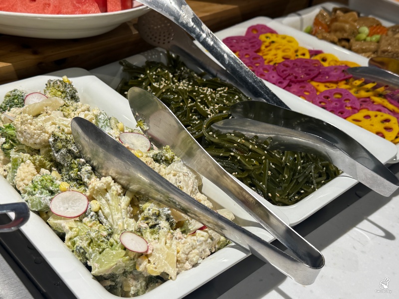 旭穗蔬食VEGANala 植境店｜台北蔬食Buffet吃到飽 400元有找 數十道原型優質料理 還能爽嗑2.5小時！ @兔貝比的菲比尋嚐
