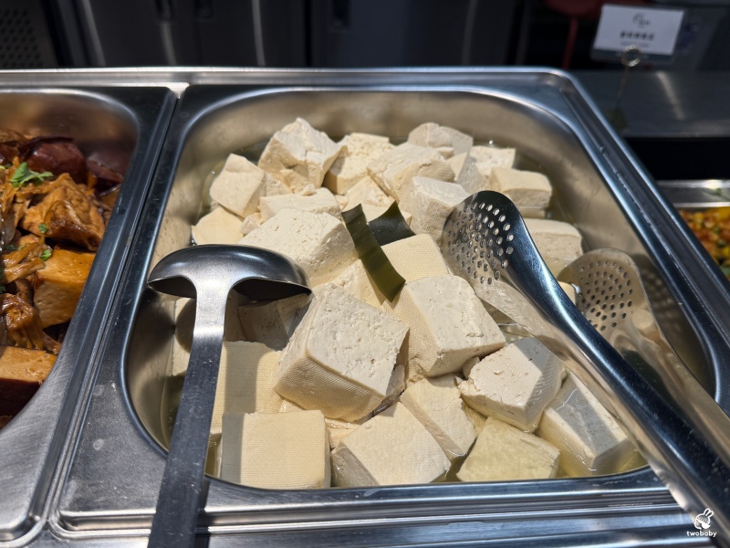 旭穗蔬食VEGANala 植境店｜台北蔬食Buffet吃到飽 400元有找 數十道原型優質料理 還能爽嗑2.5小時！ @兔貝比的菲比尋嚐