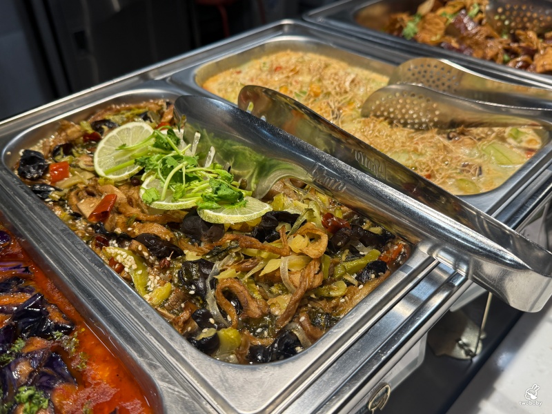 旭穗蔬食VEGANala 植境店｜台北蔬食Buffet吃到飽 400元有找 數十道原型優質料理 還能爽嗑2.5小時！ @兔貝比的菲比尋嚐