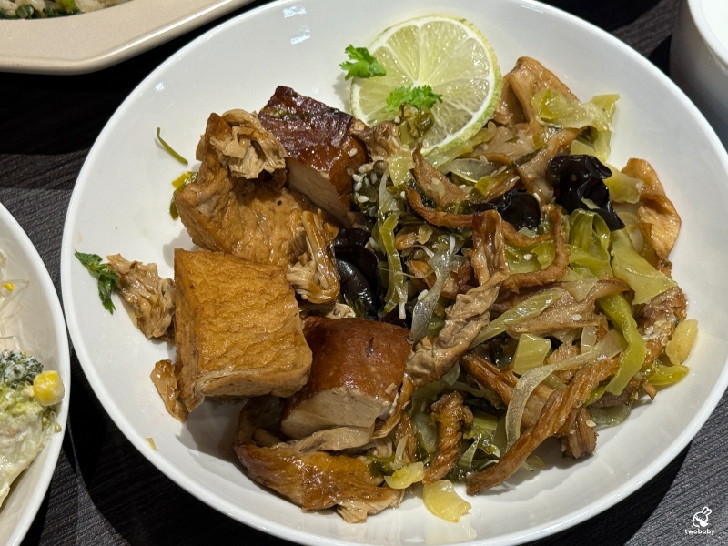旭穗蔬食VEGANala 植境店｜台北蔬食Buffet吃到飽 400元有找 數十道原型優質料理 還能爽嗑2.5小時！ @兔貝比的菲比尋嚐
