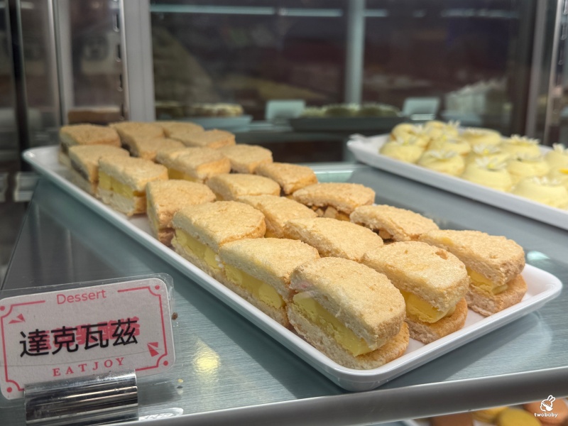 南台灣火鍋霸主《饗麻饗辣PLUS》進軍台北囉！火鍋＋Buffet吃到飽 CP值大升級一定要衝！饗麻饗辣PLUS LaLaport南港店菜色一覽 @兔貝比的菲比尋嚐