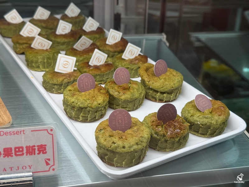 南台灣火鍋霸主《饗麻饗辣PLUS》進軍台北囉！火鍋＋Buffet吃到飽 CP值大升級一定要衝！饗麻饗辣PLUS LaLaport南港店菜色一覽 @兔貝比的菲比尋嚐