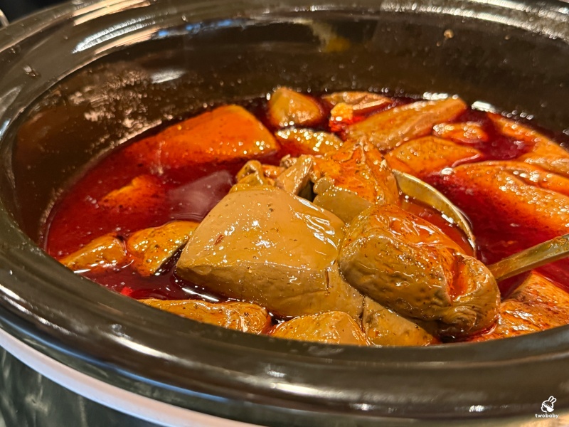 南台灣火鍋霸主《饗麻饗辣PLUS》進軍台北囉！火鍋＋Buffet吃到飽 CP值大升級一定要衝！饗麻饗辣PLUS LaLaport南港店菜色一覽 @兔貝比的菲比尋嚐