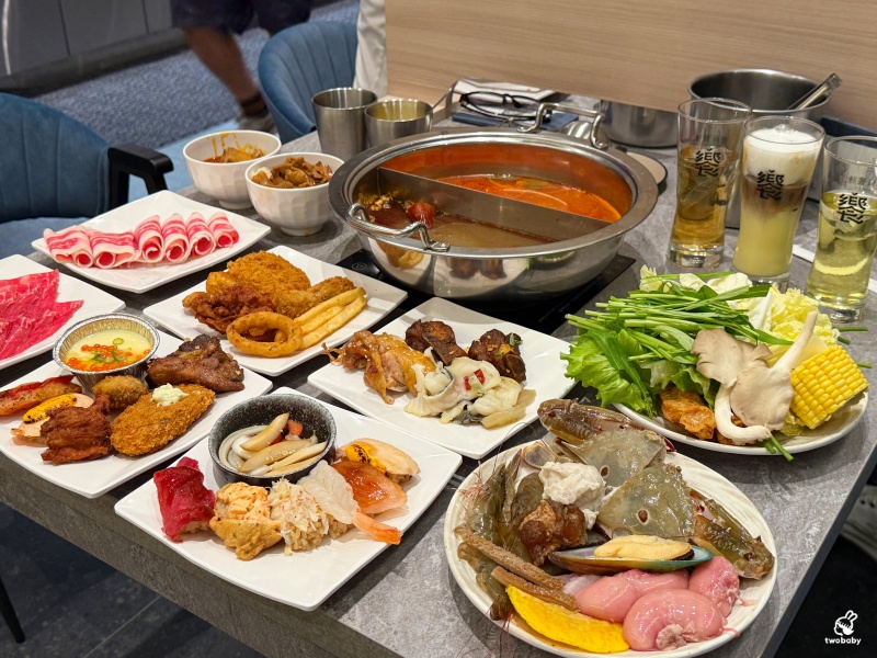 南台灣火鍋霸主《饗麻饗辣PLUS》進軍台北囉！火鍋＋Buffet吃到飽 CP值大升級一定要衝！饗麻饗辣PLUS LaLaport南港店菜色一覽 @兔貝比的菲比尋嚐