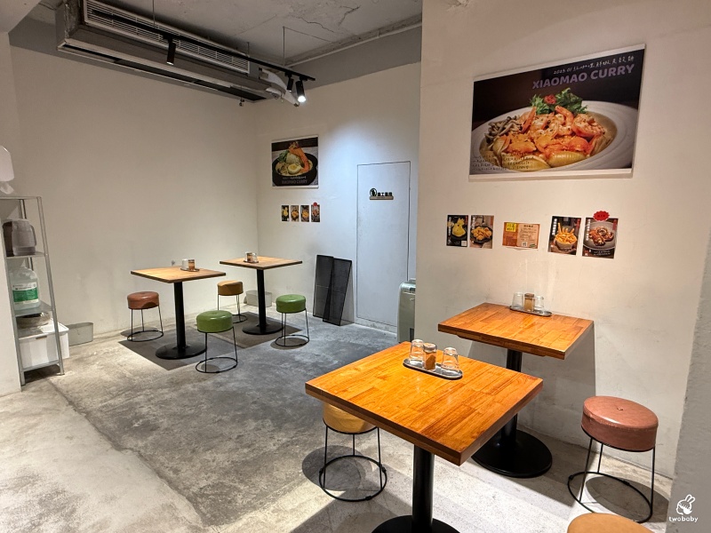 笑貓咖哩承德店｜台北車站咖哩飯推薦｜日式炸豬排&times;奶油雞咖哩&times;手作貓咪布丁 @兔貝比的菲比尋嚐