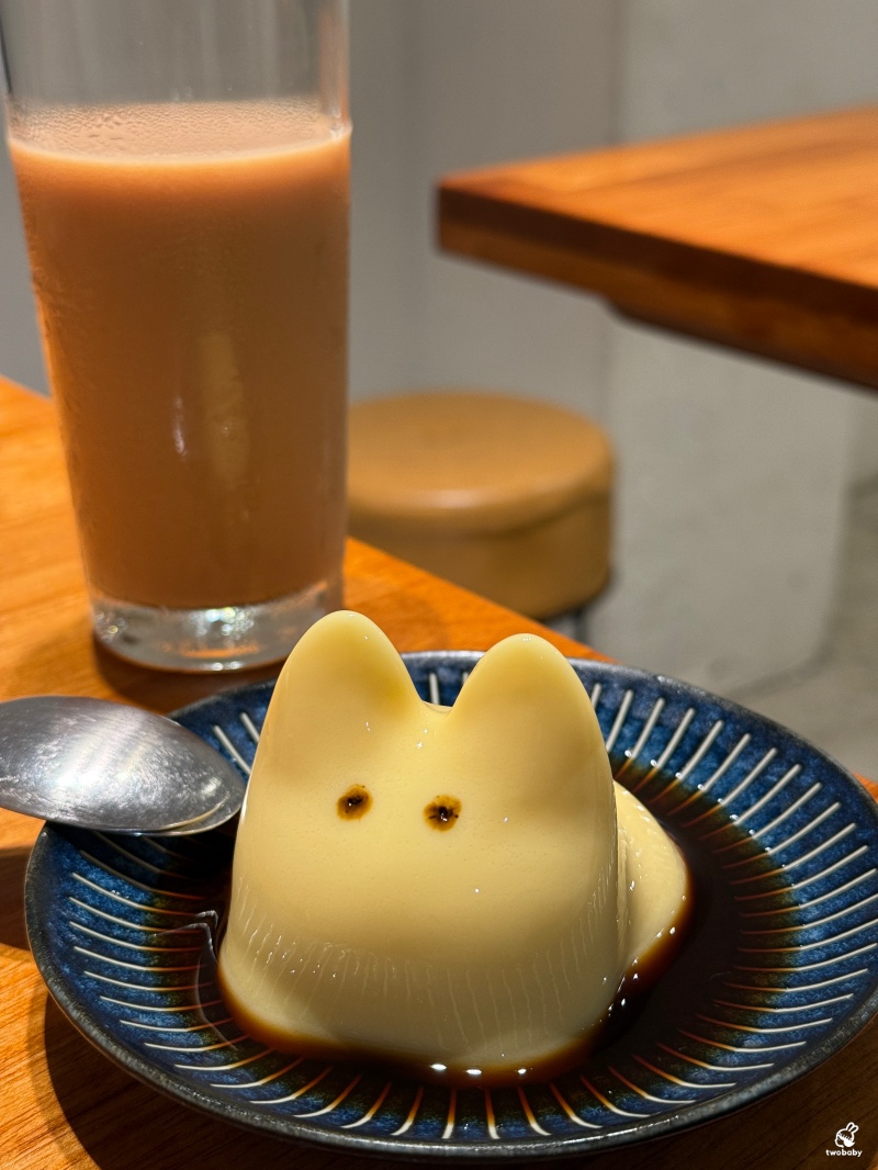 笑貓咖哩承德店｜台北車站咖哩飯推薦｜日式炸豬排&times;奶油雞咖哩&times;手作貓咪布丁 @兔貝比的菲比尋嚐