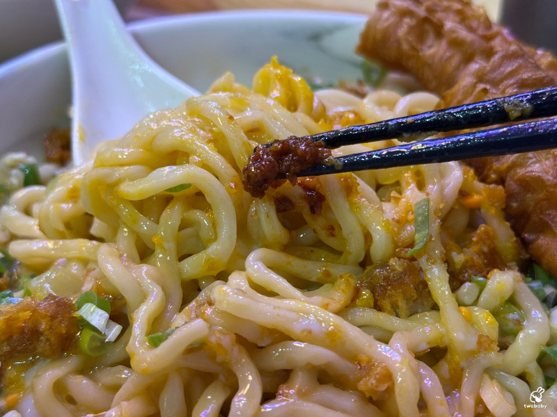 【肚肚餐室 DOO DOO HUNGRY】板橋創意台式麵館,鹹蛋黃+銷魂焢肉,吃過都會懷念! @兔貝比的菲比尋嚐 【肚肚餐室 DOO DOO HUNGRY】板橋創意台式麵館,鹹蛋黃+銷魂焢肉,吃過都會懷念! @兔貝比的菲比尋嚐