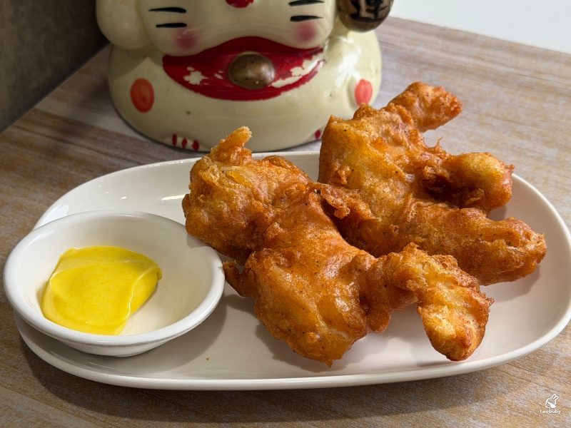 相家鷄隱味飯 簡約文青風格還以為來到咖啡廳 結果竟然是賣雞的！ @兔貝比的菲比尋嚐