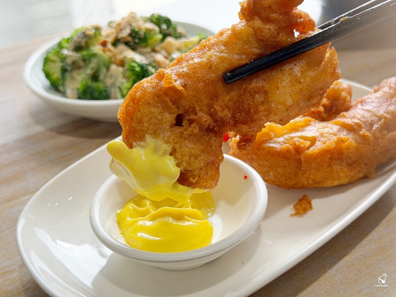 相家鷄隱味飯 簡約文青風格還以為來到咖啡廳 結果竟然是賣雞的！ @兔貝比的菲比尋嚐