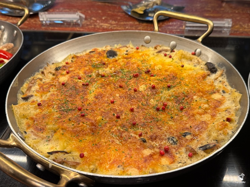 文華東方cafe吃到飽｜週末限定的海鮮派對 台北最奢華帝王蟹、龍蝦Buffet在這裡！ @兔貝比的菲比尋嚐