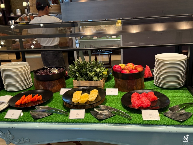 文華東方cafe吃到飽｜週末限定的海鮮派對 台北最奢華帝王蟹、龍蝦Buffet在這裡！ @兔貝比的菲比尋嚐