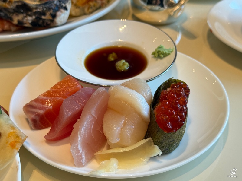 文華東方cafe吃到飽｜週末限定的海鮮派對 台北最奢華帝王蟹、龍蝦Buffet在這裡！ @兔貝比的菲比尋嚐