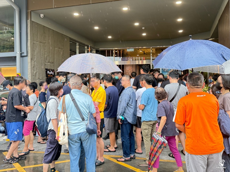 《貴族世家板橋板新店》全台最大平價牛排自助餐廳 400元起 百種周邊料理吃到飽！ @兔貝比的菲比尋嚐