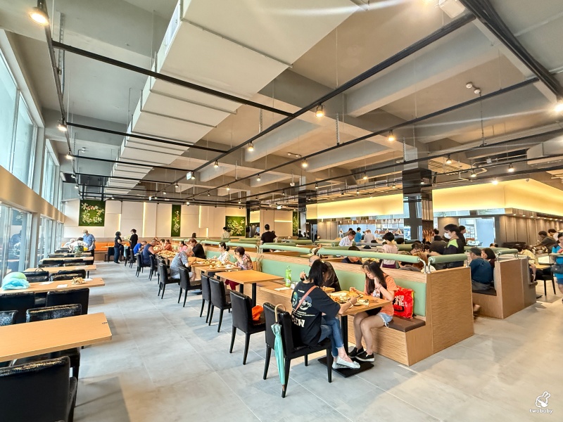 《貴族世家板橋板新店》全台最大平價牛排自助餐廳 400元起 百種周邊料理吃到飽！ @兔貝比的菲比尋嚐