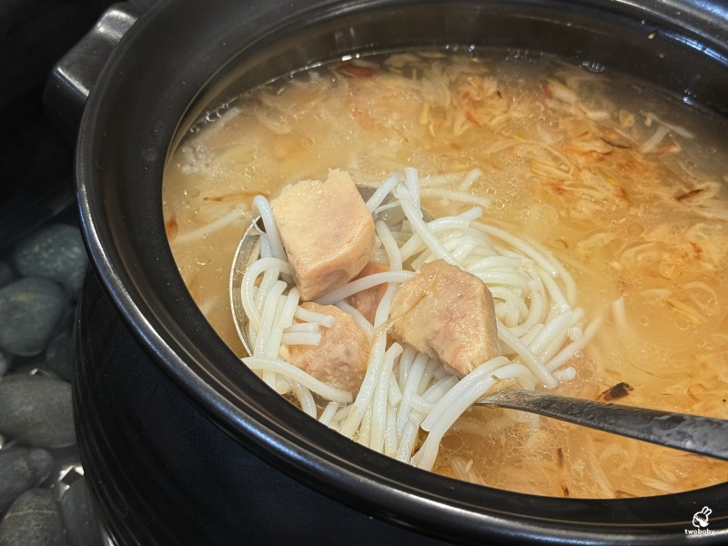 《貴族世家板橋板新店》全台最大平價牛排自助餐廳 400元起 百種周邊料理吃到飽！ @兔貝比的菲比尋嚐