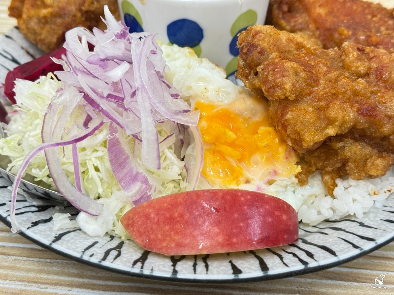 十巷咖哩｜中山區平價咖哩神店，咖哩醬白飯免費續到飽！ @兔貝比的菲比尋嚐