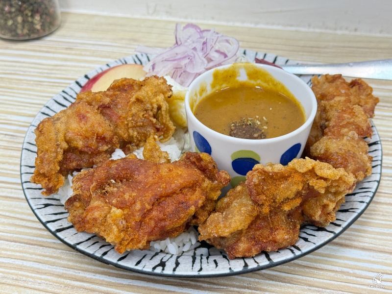 十巷咖哩｜中山區平價咖哩神店，咖哩醬白飯免費續到飽！ @兔貝比的菲比尋嚐