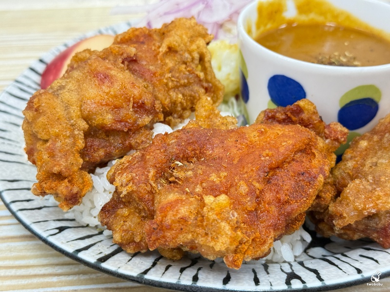 十巷咖哩｜中山區平價咖哩神店，咖哩醬白飯免費續到飽！ @兔貝比的菲比尋嚐