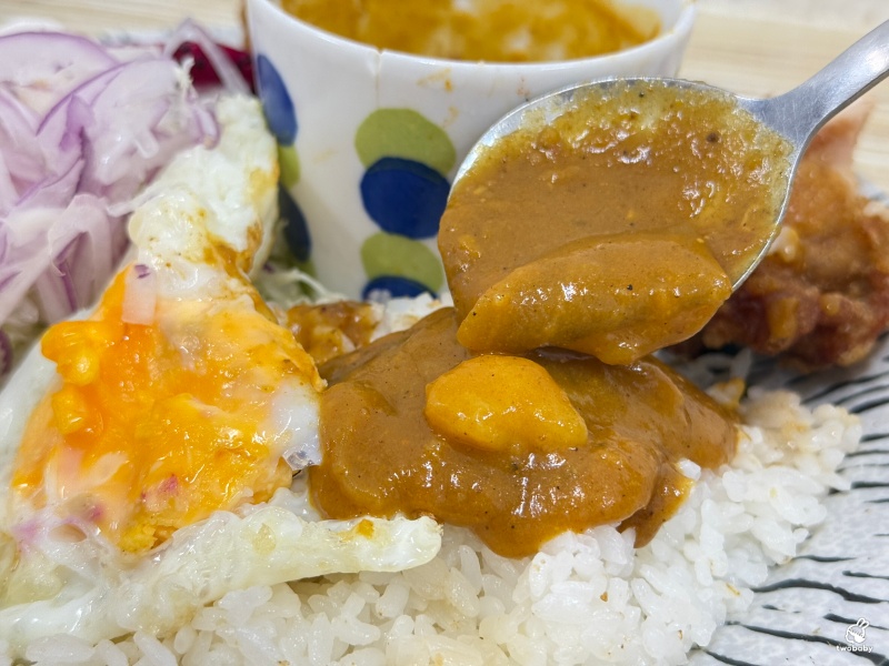 十巷咖哩｜中山區平價咖哩神店，咖哩醬白飯免費續到飽！ @兔貝比的菲比尋嚐