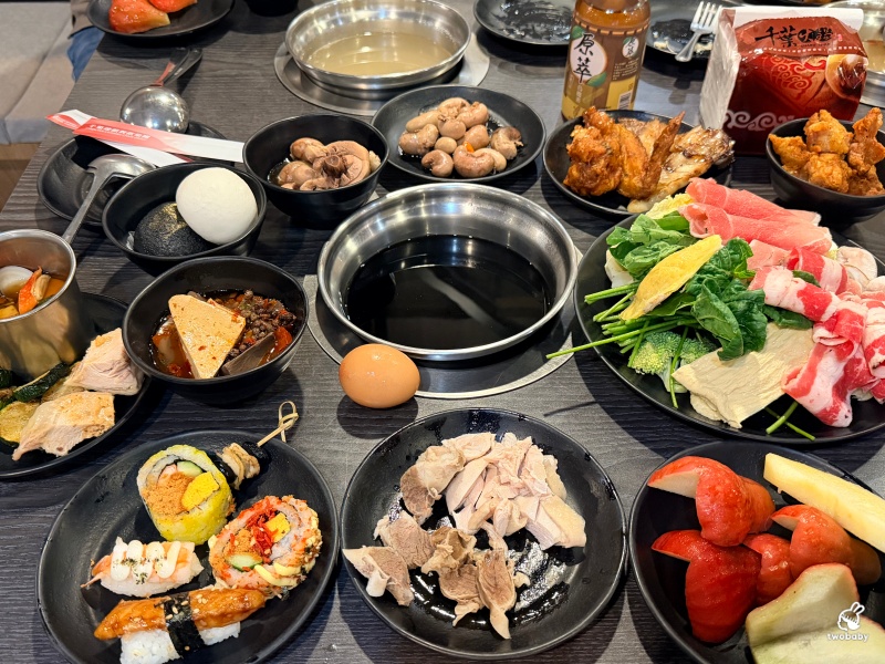新千葉火鍋西門店 不分平假日火鍋吃到飽 海陸通吃只要599元起！ @兔貝比的菲比尋嚐