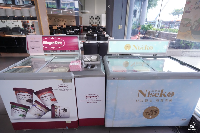 羽葉麻辣火鍋三重都會館｜平日只要539元起 爽吃火鍋＋百道熟食飲品甜點 加價升級套餐 浮誇肉海CP值高到爆表！ @兔貝比的菲比尋嚐