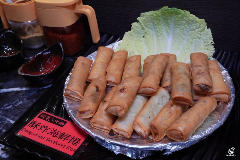 羽葉麻辣火鍋三重都會館｜平日只要539元起 爽吃火鍋＋百道熟食飲品甜點 加價升級套餐 浮誇肉海CP值高到爆表！ @兔貝比的菲比尋嚐
