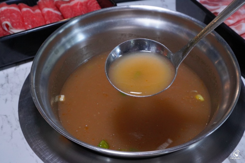 羽葉麻辣火鍋三重都會館|平日只要539元起 爽吃火鍋+百道熟食飲品甜點 加價升級套餐 浮誇肉海CP值高到爆表! @兔貝比的菲比尋嚐 羽葉麻辣火鍋三重都會館|平日只要539元起 爽吃火鍋+百道熟食飲品甜點 加價升級套餐 浮誇肉海CP值高到爆表! @兔貝比的菲比尋嚐