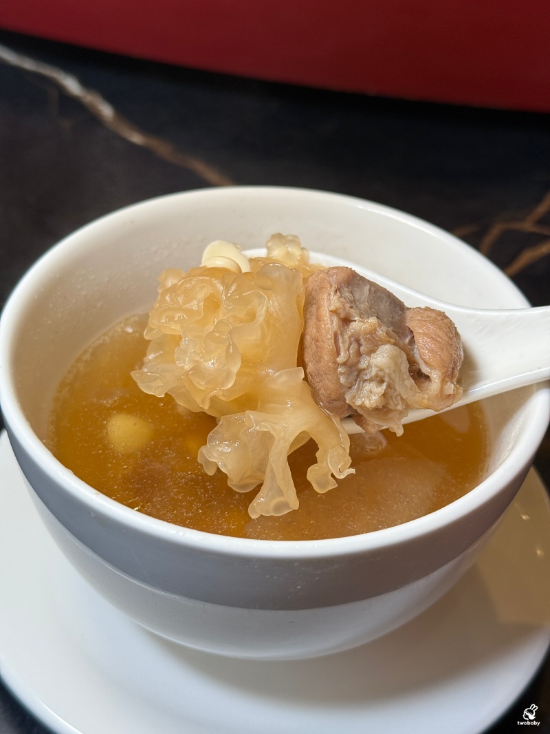 【台北私廚推薦】麟聚｜第三次回訪還是驚艷！米其林粵菜十人桌宴25,000元，燒鵝、龍蝦、牛舌、燕窩一次吃到 @兔貝比的菲比尋嚐