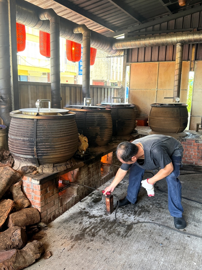 宜蘭百匯窯烤雞餐廳|二連霸十大好食餐廳推薦,3000元10道菜免服務費,招牌窯烤雞必點 @兔貝比的菲比尋嚐 宜蘭百匯窯烤雞餐廳|二連霸十大好食餐廳推薦,3000元10道菜免服務費,招牌窯烤雞必點 @兔貝比的菲比尋嚐