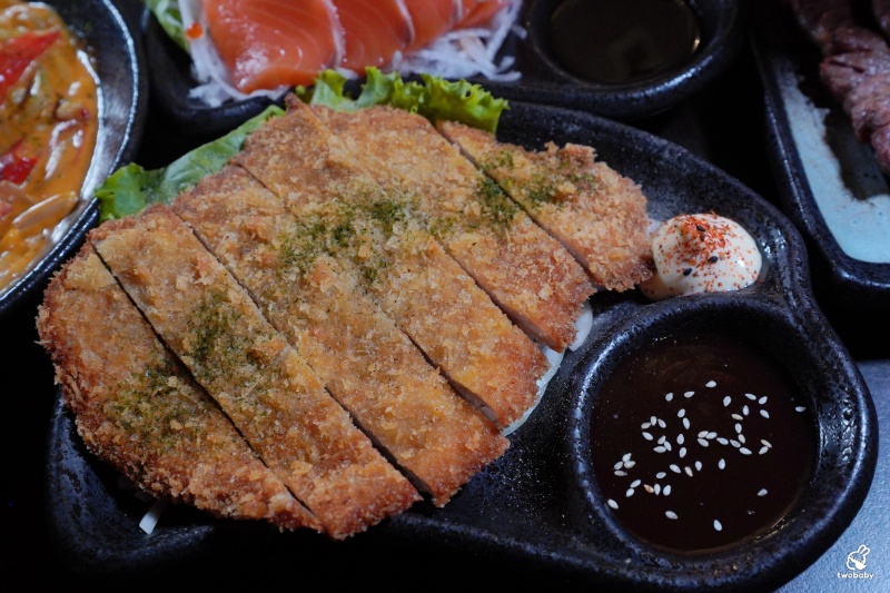 三重居酒屋推薦｜老串角三重店 開到凌晨的深夜美食 串燒、刺身、熟食通通有！ @兔貝比的菲比尋嚐