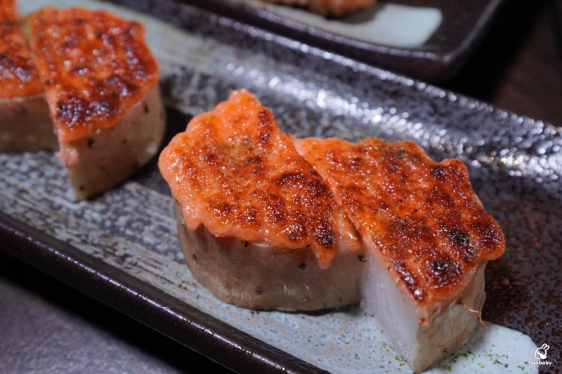 三重居酒屋推薦｜老串角三重店 開到凌晨的深夜美食 串燒、刺身、熟食通通有！ @兔貝比的菲比尋嚐