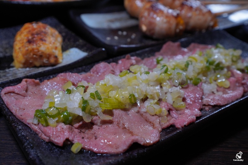 三重居酒屋推薦｜老串角三重店 開到凌晨的深夜美食 串燒、刺身、熟食通通有！ @兔貝比的菲比尋嚐