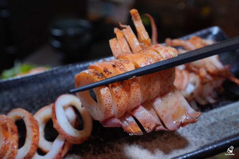 三重居酒屋推薦|老串角三重店 開到凌晨的深夜美食 串燒、刺身、熟食通通有! @兔貝比的菲比尋嚐 三重居酒屋推薦|老串角三重店 開到凌晨的深夜美食 串燒、刺身、熟食通通有! @兔貝比的菲比尋嚐