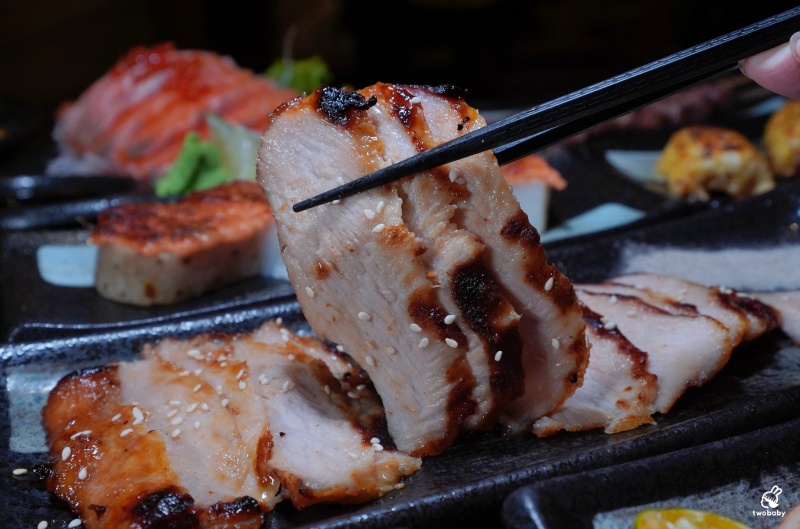 三重居酒屋推薦|老串角三重店 開到凌晨的深夜美食 串燒、刺身、熟食通通有! @兔貝比的菲比尋嚐 三重居酒屋推薦|老串角三重店 開到凌晨的深夜美食 串燒、刺身、熟食通通有! @兔貝比的菲比尋嚐