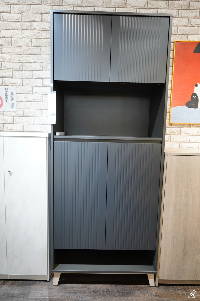 【宜蘭家具推薦】億家具批發倉庫宜蘭店開箱｜MIT工廠直營平價家具，沙發、床墊、收納一次看！ @兔貝比的菲比尋嚐