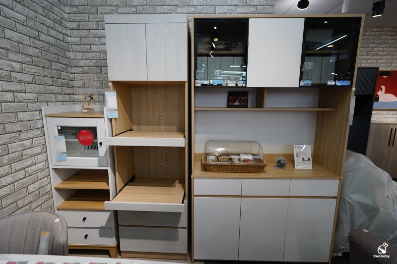 【宜蘭家具推薦】億家具批發倉庫宜蘭店開箱｜MIT工廠直營平價家具，沙發、床墊、收納一次看！ @兔貝比的菲比尋嚐