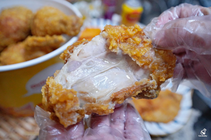 宜蘭必吃炸物！台妹炸雞翅羅東五結店｜獨創三鍋法油炸 皮脆肉嫩超揪西 一開店就湧現人潮！ @兔貝比的菲比尋嚐