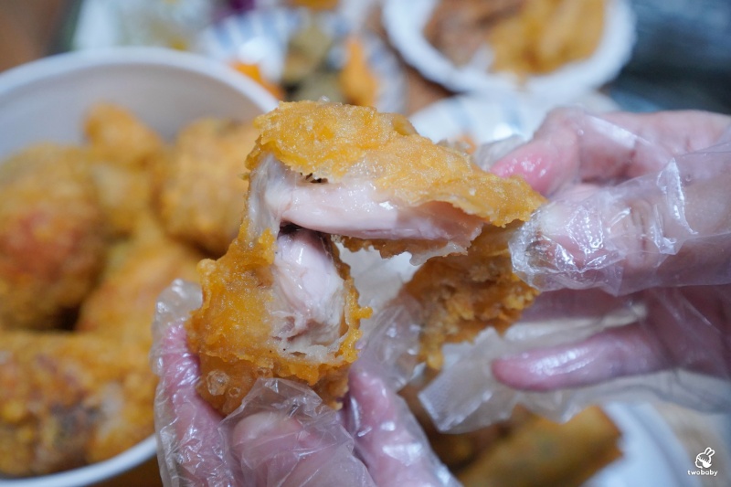 宜蘭必吃炸物！台妹炸雞翅羅東五結店｜獨創三鍋法油炸 皮脆肉嫩超揪西 一開店就湧現人潮！ @兔貝比的菲比尋嚐