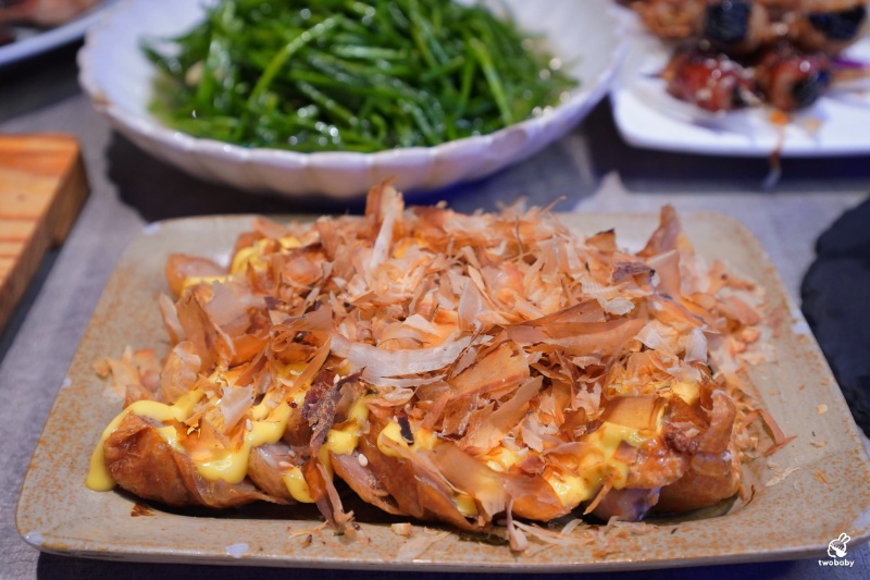 買醉串燒酒場宜蘭旗艦店|霓虹派對+串燒海鮮熱炒+高顏調酒一次滿足!周末還有駐唱歌手唷~ @兔貝比的菲比尋嚐 買醉串燒酒場宜蘭旗艦店|霓虹派對+串燒海鮮熱炒+高顏調酒一次滿足!周末還有駐唱歌手唷~ @兔貝比的菲比尋嚐