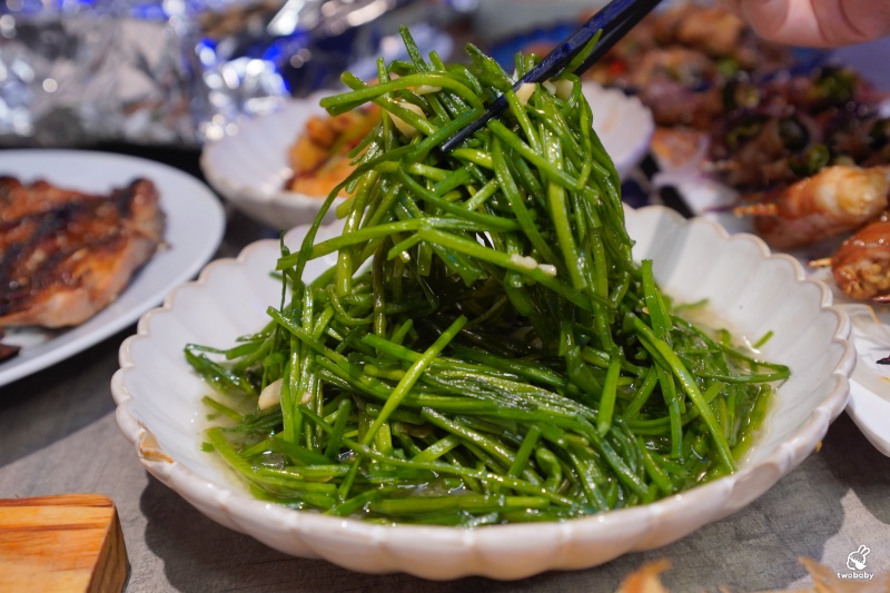 買醉串燒酒場宜蘭旗艦店|霓虹派對+串燒海鮮熱炒+高顏調酒一次滿足!周末還有駐唱歌手唷~ @兔貝比的菲比尋嚐 買醉串燒酒場宜蘭旗艦店|霓虹派對+串燒海鮮熱炒+高顏調酒一次滿足!周末還有駐唱歌手唷~ @兔貝比的菲比尋嚐