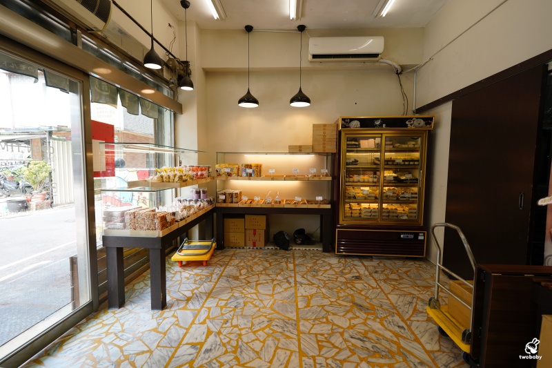 水麥芽菓子烘焙工坊｜桃園伴手禮推薦，手撕蛋糕9種口味＋爆漿生乳球一次開箱！ @兔貝比的菲比尋嚐
