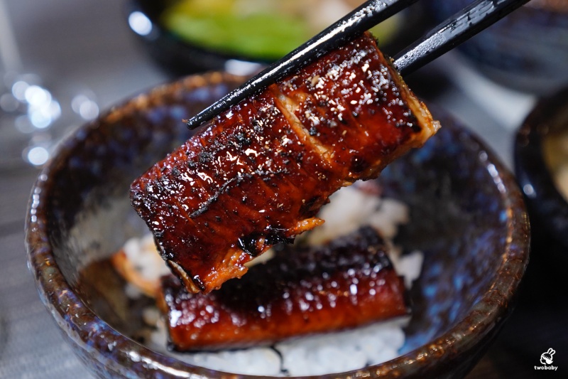 賞鮨手作料理店 1580元套餐享受龍蝦、和牛、海膽等13道料理，基隆高CP值日本料理聚餐首選！ @兔貝比的菲比尋嚐