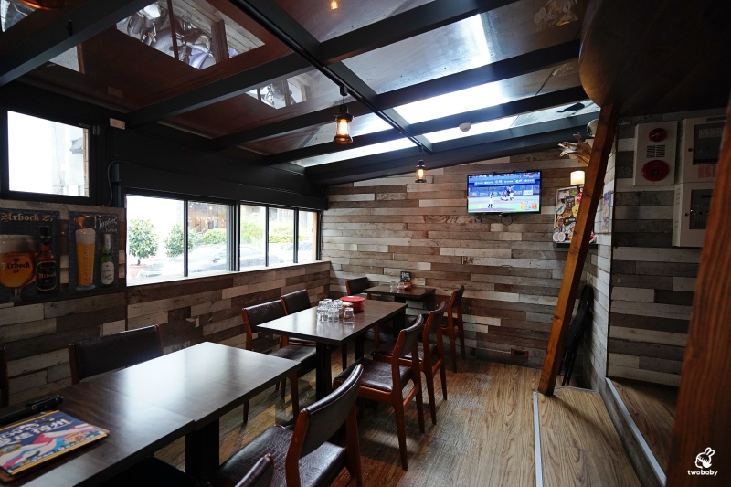 台北美式餐酒館推薦｜ABV美式餐酒館敦化店 精釀啤酒300款 &times; 愛達荷州限定美食 &times; 美式經典必吃推薦 @兔貝比的菲比尋嚐