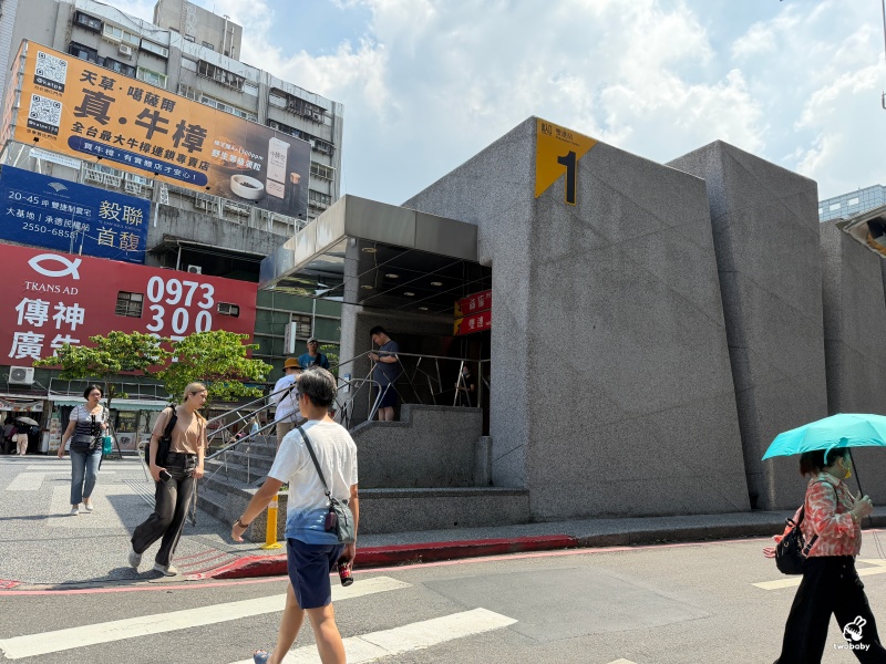 孫東寶台式牛排教父大同雙連店｜雙連站牛排推薦 100%原肉主義的台式牛排鼻祖 還有雙節同慶活動限定優惠唷！ @兔貝比的菲比尋嚐