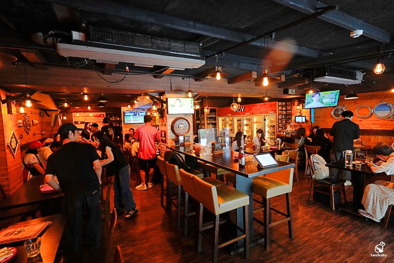 【ABV加勒比海餐酒館忠孝店】精釀啤酒300+種選不完!六道料理 x 六款啤酒完美搭配|捷運忠孝敦化站美食、台北餐酒館推薦 @兔貝比的菲比尋嚐 【ABV加勒比海餐酒館忠孝店】精釀啤酒300+種選不完!六道料理 x 六款啤酒完美搭配|捷運忠孝敦化站美食、台北餐酒館推薦 @兔貝比的菲比尋嚐