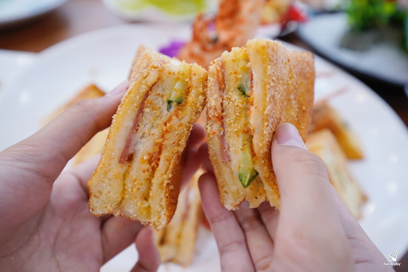 【基隆海鮮桌菜推薦】帝龍海產餐廳｜現撈海鮮好吃份量大 龍蝦三明治必點、蒜泥鮑魚板條、生菜蝦鬆 單點合菜都有 還有免費停車場 @兔貝比的菲比尋嚐