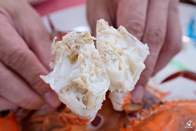 【基隆海鮮桌菜推薦】帝龍海產餐廳｜現撈海鮮好吃份量大 龍蝦三明治必點、蒜泥鮑魚板條、生菜蝦鬆 單點合菜都有 還有免費停車場 @兔貝比的菲比尋嚐