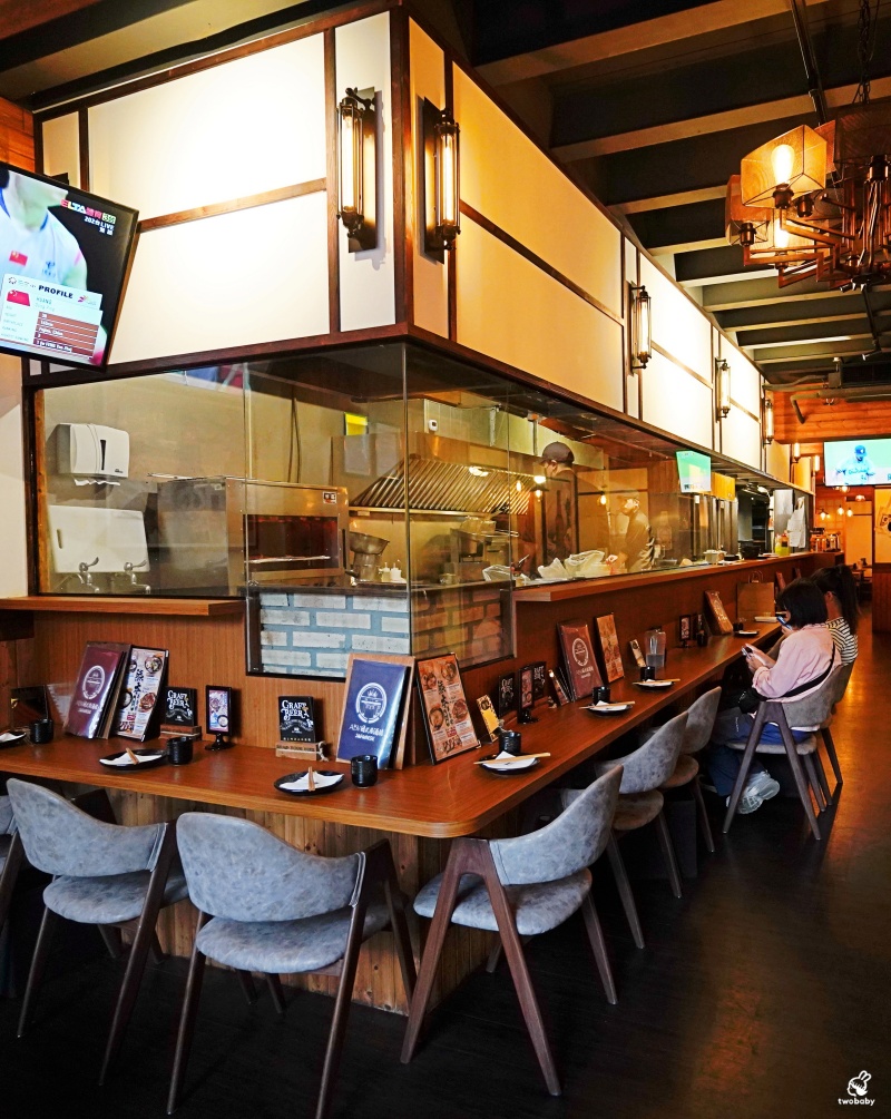 ABV日式居酒館林口長庚店|300款精釀啤酒+日式居酒屋美食 六道料理×六款精釀完美搭配,聚餐小酌首選! @兔貝比的菲比尋嚐 ABV日式居酒館林口長庚店|300款精釀啤酒+日式居酒屋美食 六道料理×六款精釀完美搭配,聚餐小酌首選! @兔貝比的菲比尋嚐