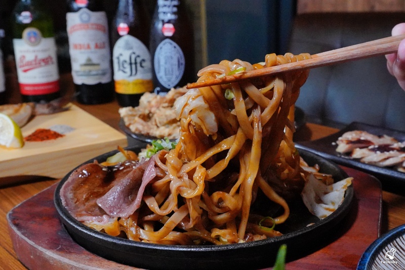 ABV日式居酒館林口長庚店|300款精釀啤酒+日式居酒屋美食 六道料理×六款精釀完美搭配,聚餐小酌首選! @兔貝比的菲比尋嚐 ABV日式居酒館林口長庚店|300款精釀啤酒+日式居酒屋美食 六道料理×六款精釀完美搭配,聚餐小酌首選! @兔貝比的菲比尋嚐
